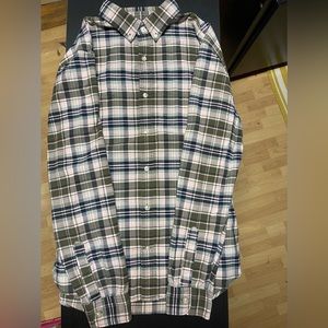 GAP men’s medium flannel button down shirt.